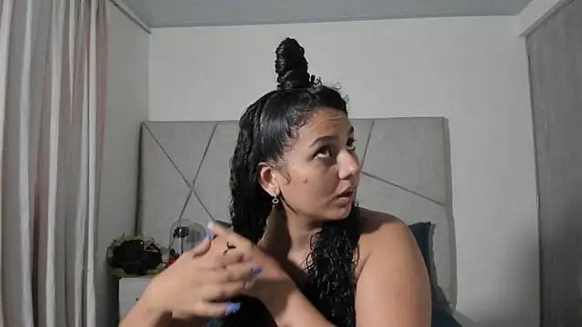 VeraBellucci online show from April 15, 11:28 am