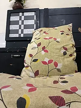 yogii20 online show from April 11, 12:53 pm