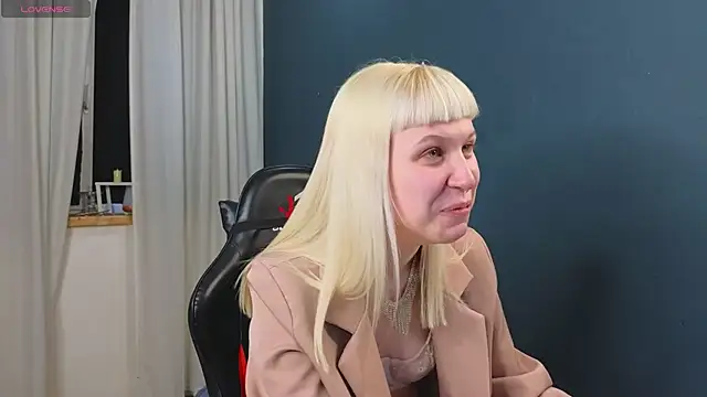 call me heaven online show from April 4, 3:31 pm