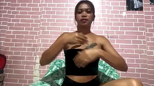 NatalyaDelille online show from April 1, 11:11 am