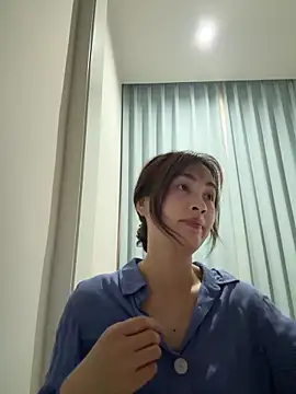 Yang 218 online show from April 1, 4:57 am