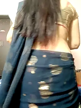 Sexyy Bhabhi 143 online show from June 10, 4:45 am