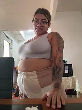 C1N09 online show from June 1, 11:50 pm