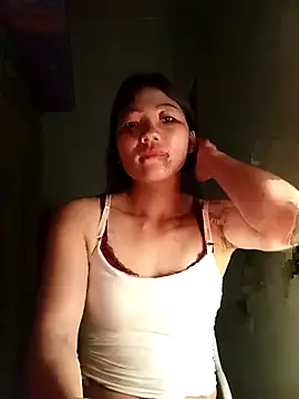 -Quyny- online show from April 12, 7:08 pm