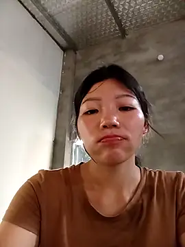 -Quyny- online show from April 13, 8:42 am