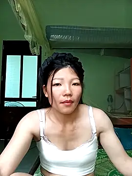 -Quyny- online show from April 14, 5:02 am