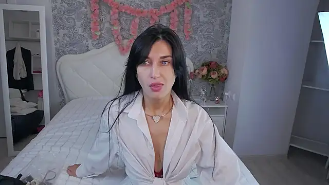 AriannaCruise online show from April 5, 3:47 am