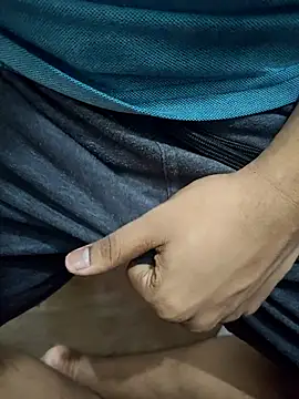 sweetcock180 online show from April 13, 9:37 am