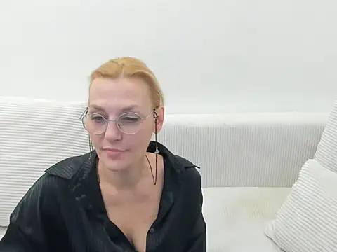 OeigesMik online show from April 10, 10:53 am