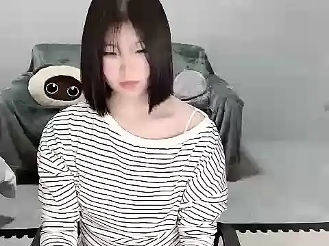 YangYang--baby online show from April 12, 4:12 pm