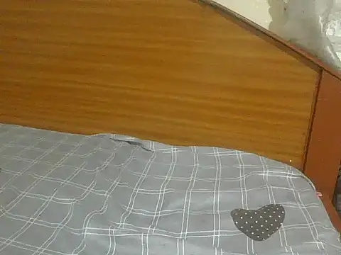 BabyWethu12 online show from April 6, 7:15 pm