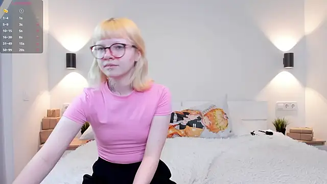 EIanorPuglia online show from April 10, 4:28 am