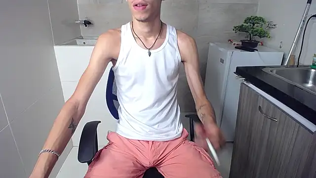 Zamaelprime  online show from April 12, 7:13 am