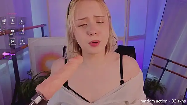 molly bloom online show from April 4, 2:25 pm