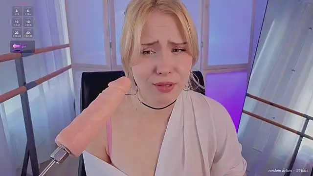 molly bloom online show from April 21, 2:12 pm