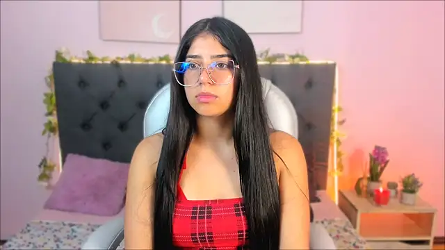 miia bx online show from April 2, 1:09 pm