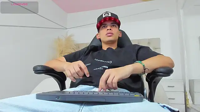 DrakoStone online show from April 2, 9:12 pm