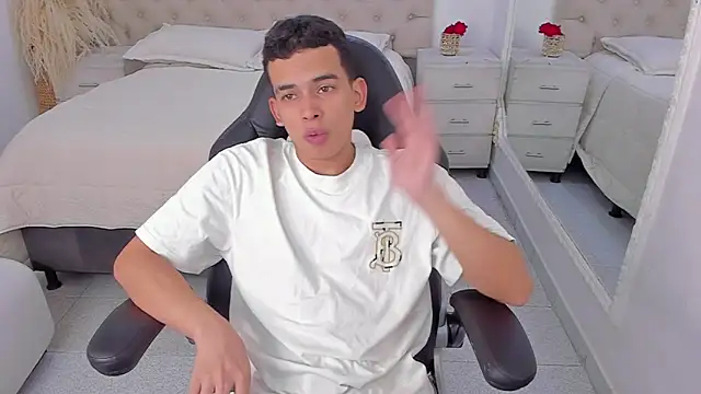 DrakoStone online show from April 5, 7:55 pm