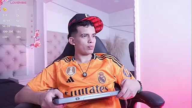 DrakoStone online show from April 8, 8:20 pm