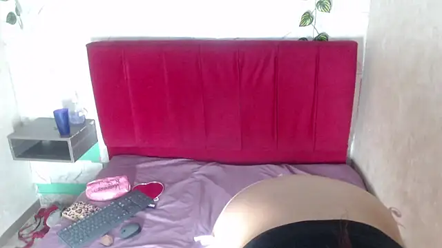 antonella belencm online show from April 17, 9:51 pm