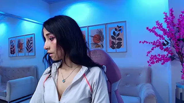 Palmer foxx online show from April 12, 11:15 am