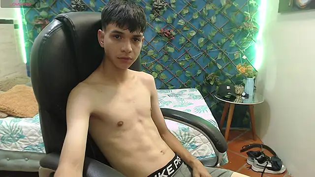 maxim rod online show from April 9, 3:50 am