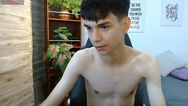 maxim rod online show from April 13, 8:14 pm