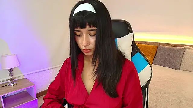 Ally Bu online show from April 16, 10:01 pm