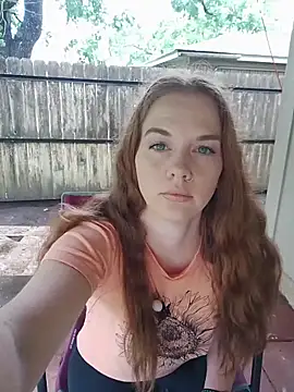 RoxyRedXO12 online show from April 21, 4:56 pm