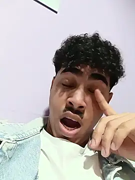 LucaColmal online show from April 9, 2:11 am