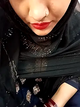 Miss Noor   online show from April 12, 5:34 am