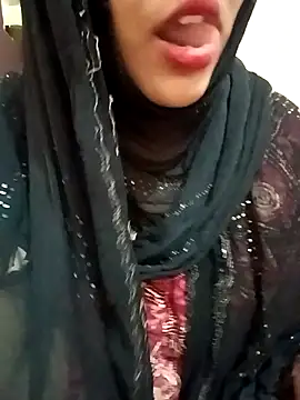 Miss Noor   online show from July 22, 3:42 am