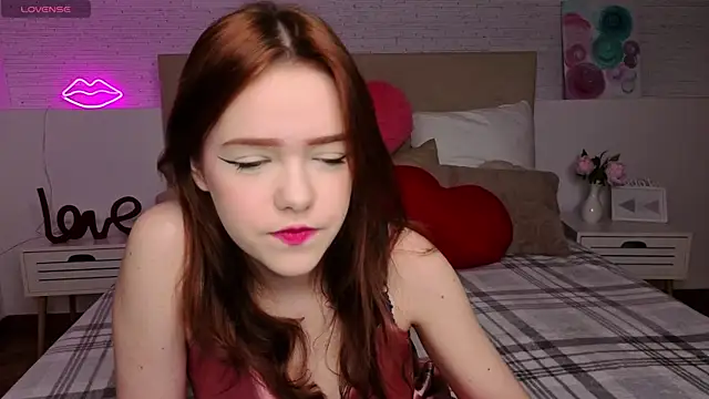 Melissa me0w online show from April 11, 9:30 pm