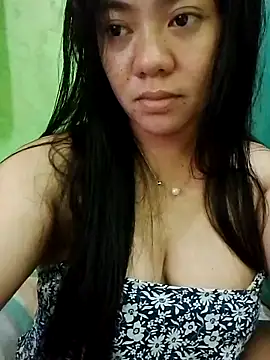 sweety honey27 online show from April 6, 2:42 am