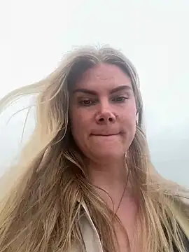 SexyBlondJoanna-Exclusief online show from April 13, 8:42 am