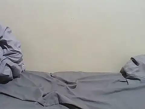 BOOBQUEEN25 online show from April 10, 6:29 am