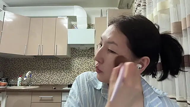 Ameliya kim online show from April 14, 9:21 pm