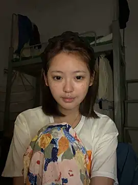 zhuzhu8023 online show from April 12, 3:06 pm