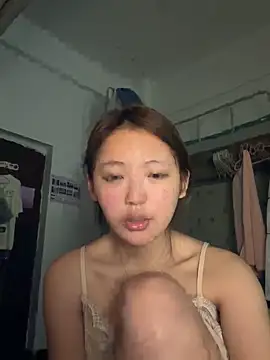 zhuzhu8023 online show from April 14, 8:31 am