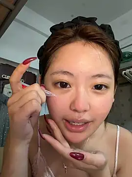 zhuzhu8023 online show from April 15, 1:29 pm