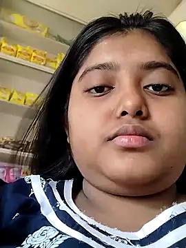 dreamdollx online show from April 17, 8:17 am