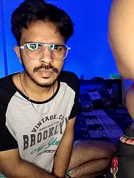 MIDNIGHT STAR110 online show from March 30, 6:53 pm