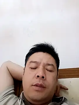 N-nnnnn online show from April 12, 2:05 am