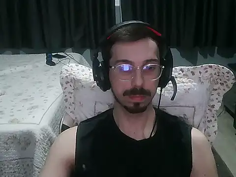 magrinhosafe1 online show from July 4, 6:03 pm