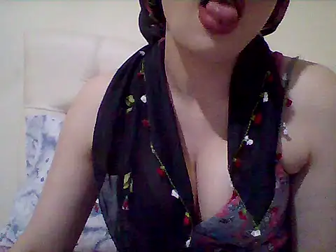 busex25 online show from April 16, 9:04 pm