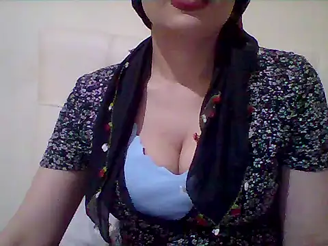 busex25 online show from April 17, 9:29 pm