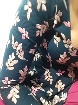 Pinky-hot11 online show from March 30, 4:19 pm