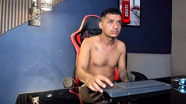 TurnerStar online show from April 1, 1:41 pm