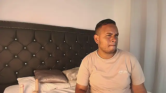 Jay Dusk online show from April 6, 2:31 am