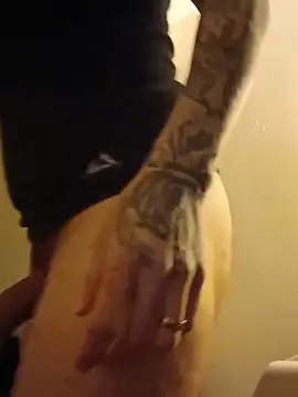 Ben972928 online show from June 16, 1:03 pm